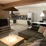 Panorama *