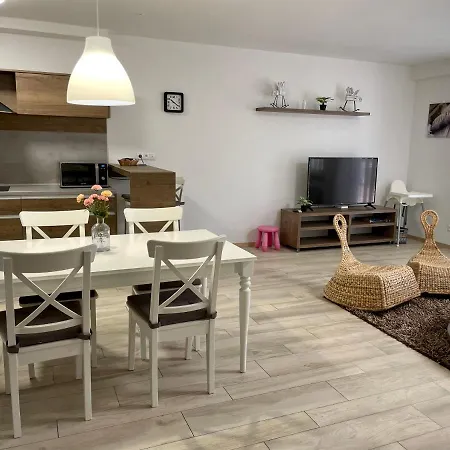 Apartman Panorama Dóval